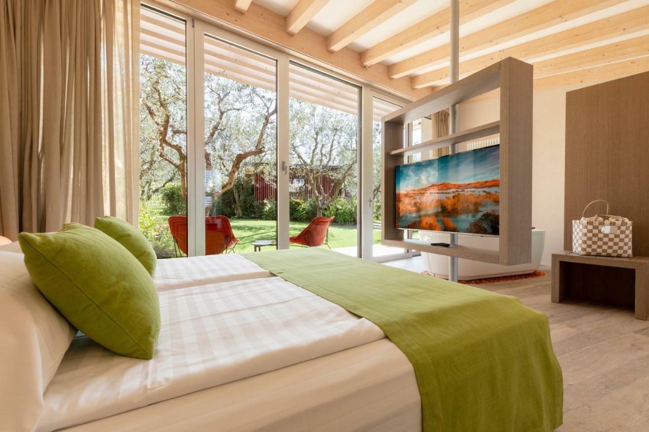 San Colombano Suites บาร์โดลิโน ภายนอก รูปภาพ
